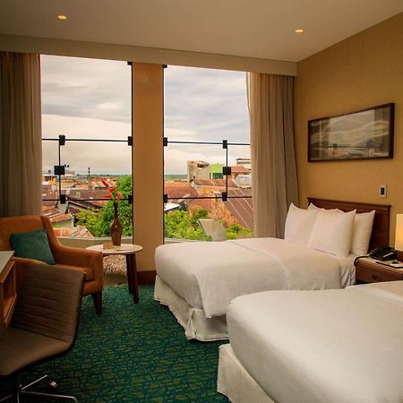 Doubletree By Hilton Iquitos Hotel Екстериор снимка