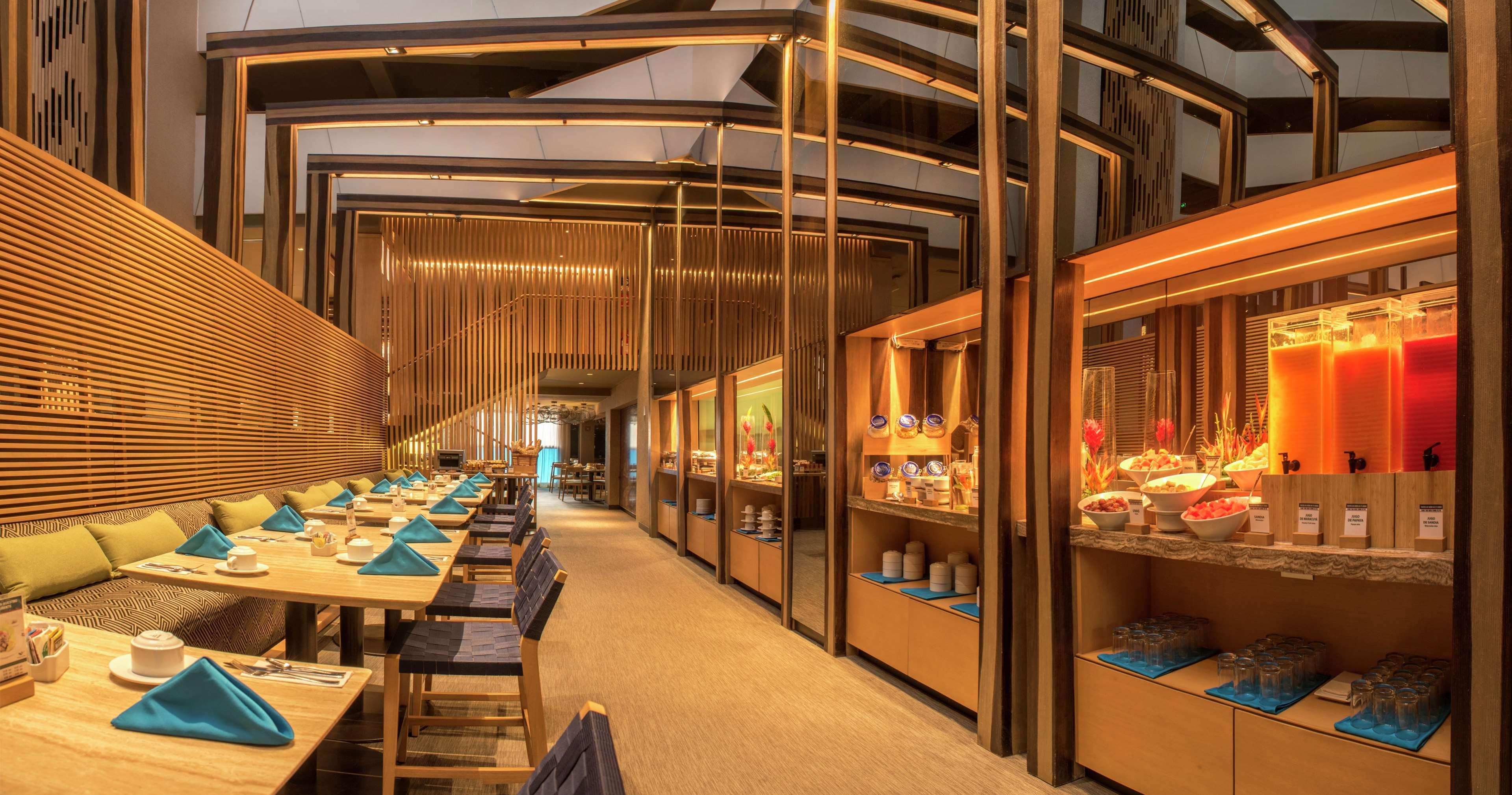 Doubletree By Hilton Iquitos Hotel Екстериор снимка