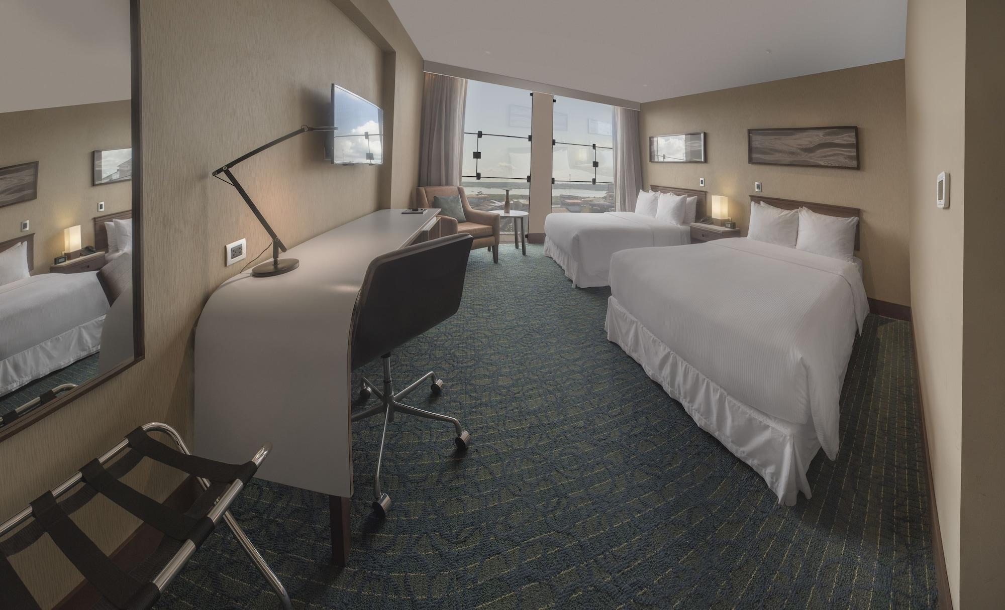 Doubletree By Hilton Iquitos Hotel Екстериор снимка