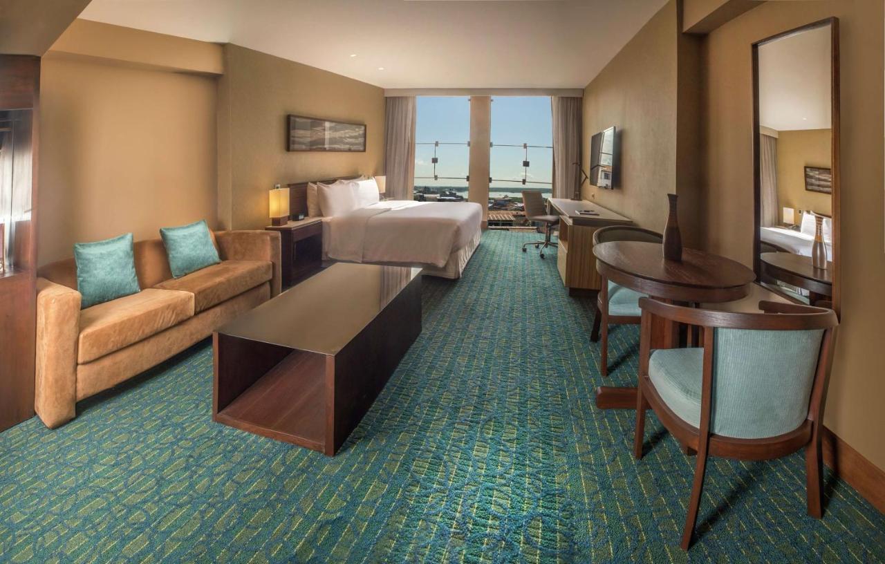 Doubletree By Hilton Iquitos Hotel Екстериор снимка