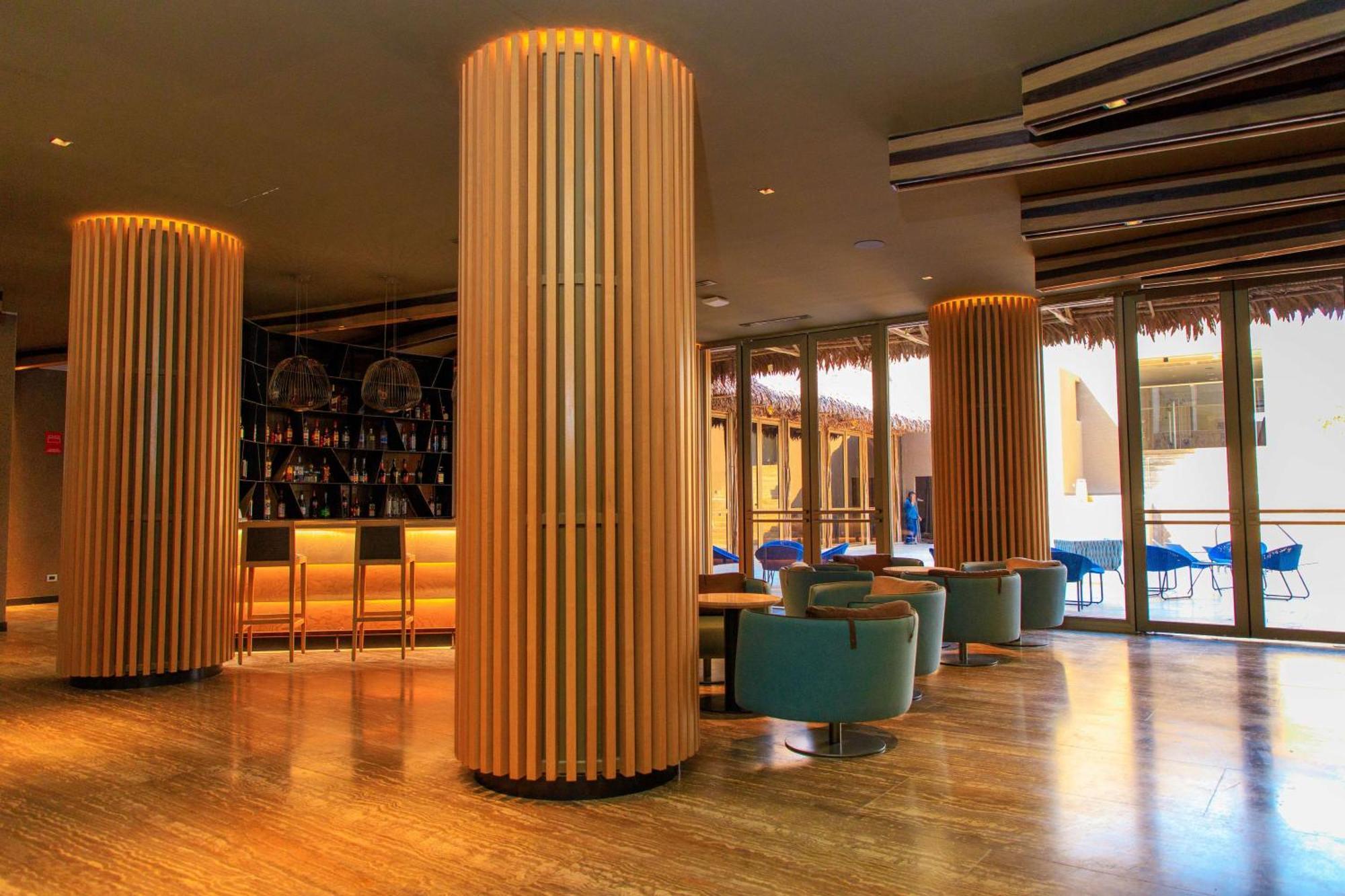 Doubletree By Hilton Iquitos Hotel Екстериор снимка