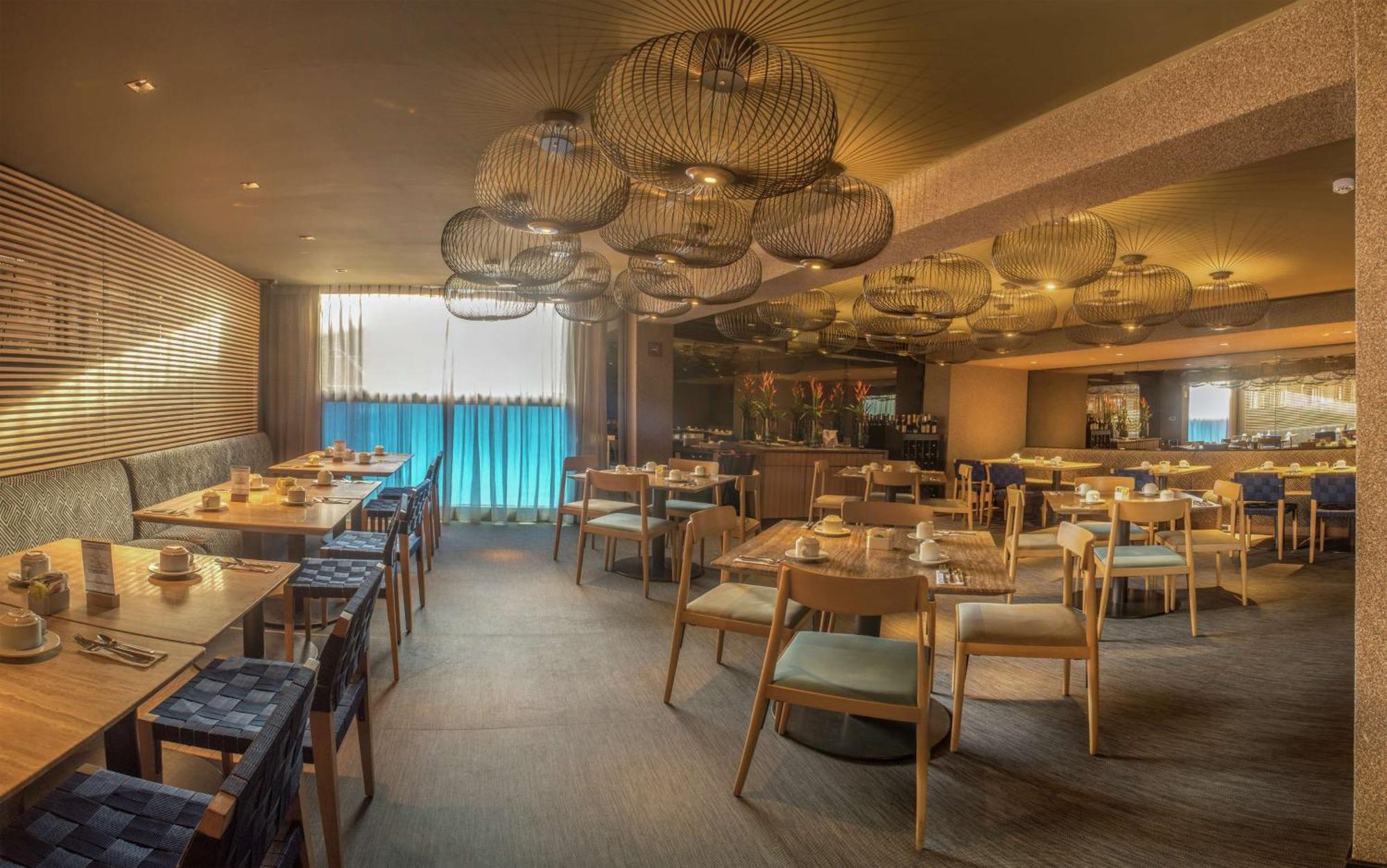 Doubletree By Hilton Iquitos Hotel Екстериор снимка