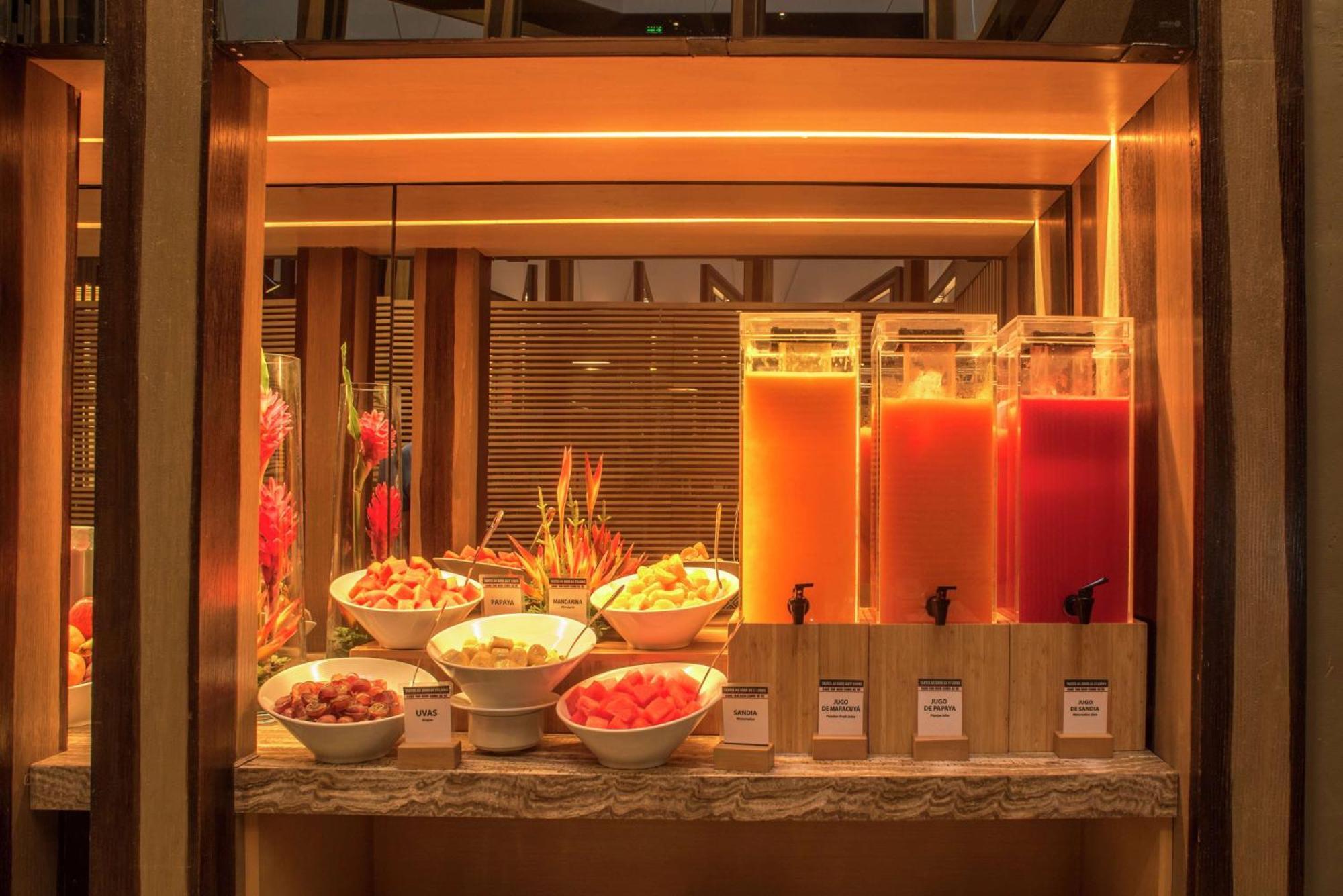 Doubletree By Hilton Iquitos Hotel Екстериор снимка