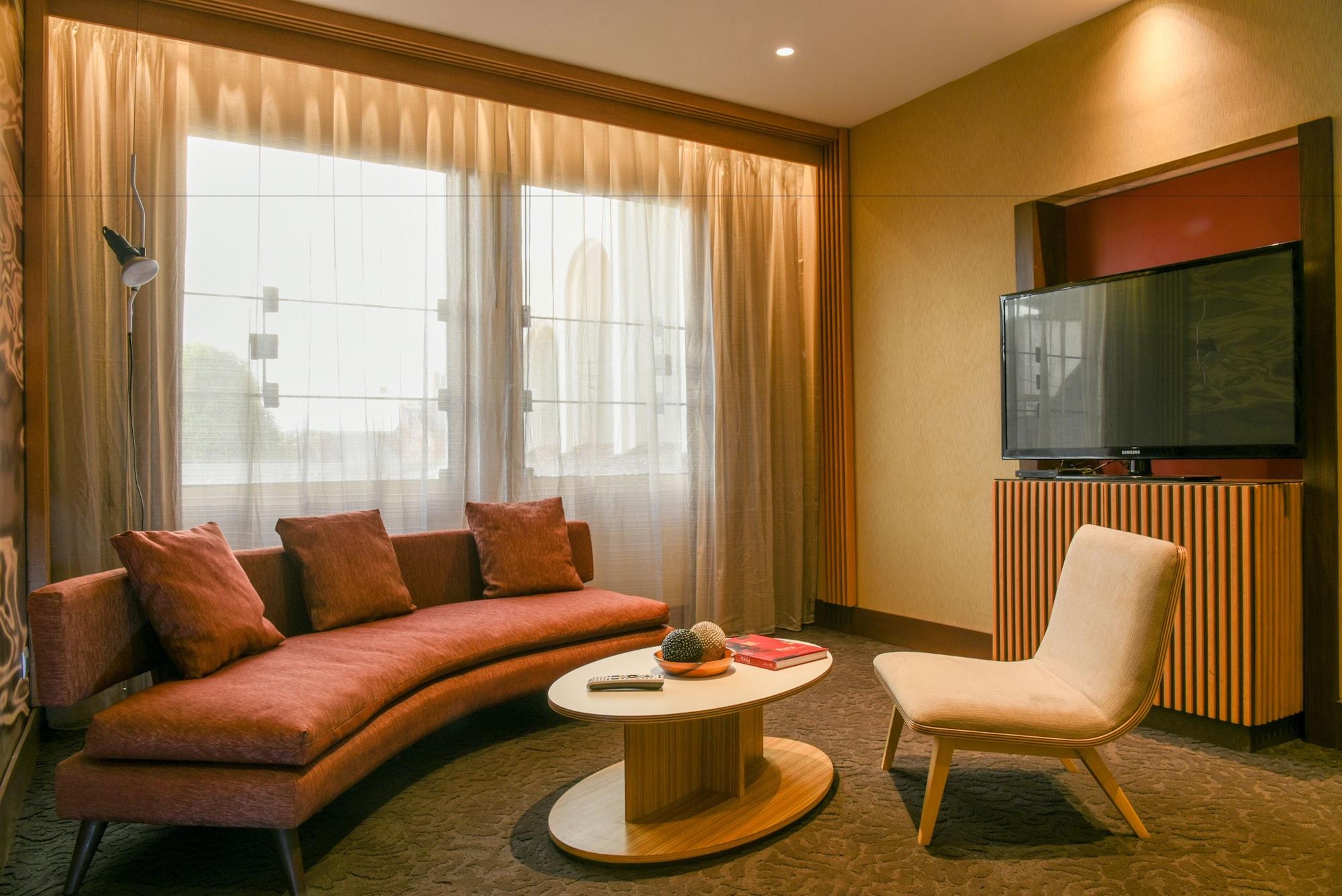 Doubletree By Hilton Iquitos Hotel Екстериор снимка